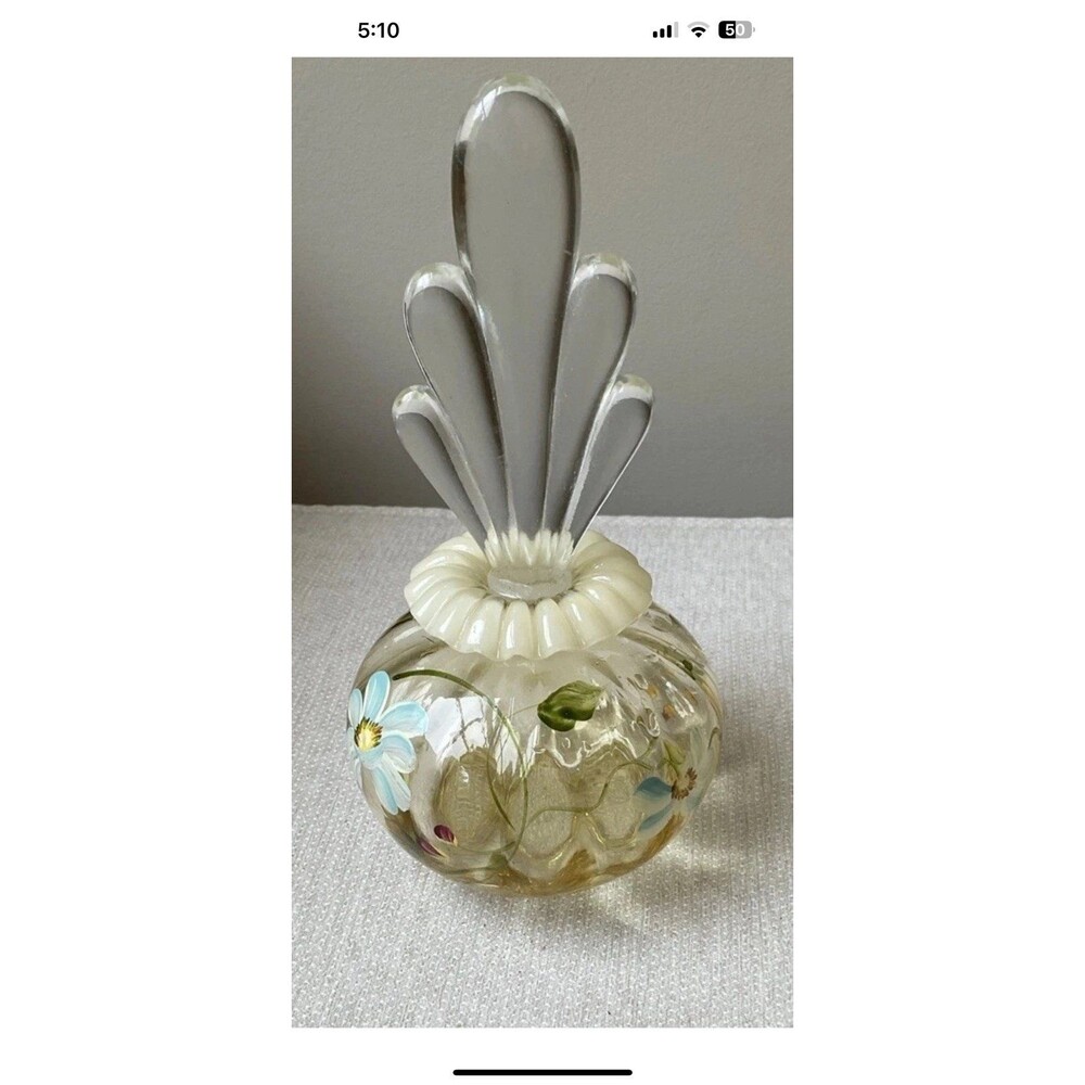 Fenton Art Glass Blue Daisy On Silken Sand Perfume Bottle And Stopper Signed* - Picture 3 of 8